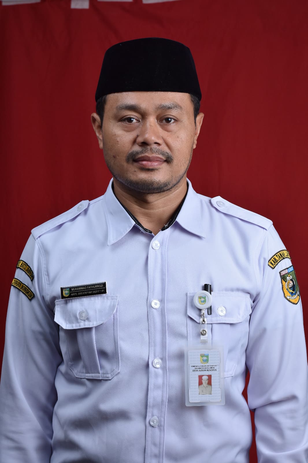 Kepala Desa Durian Bungkuk 